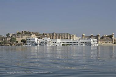 06 Lake_Pichola,_Udaipur_DSC4452_b_H600